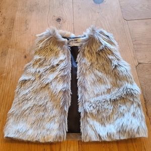 Genuine kids from OshKosh faux fur vest